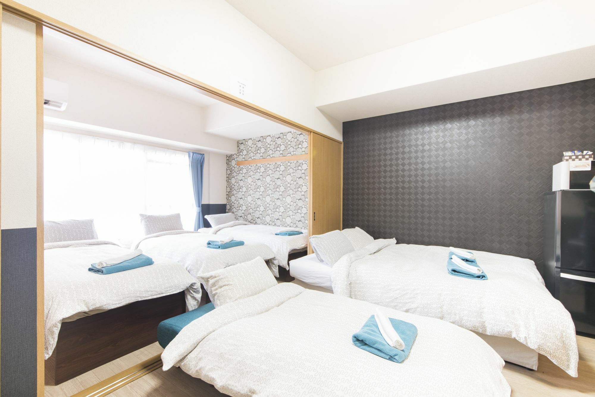 Grande Famille Shimanouchi Dotonbori Appartement *